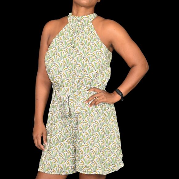 Anthropologie Maddie Romper Green Leaf Foliage Print Playsuit Shorts Size Small - Picture 8 of 13
